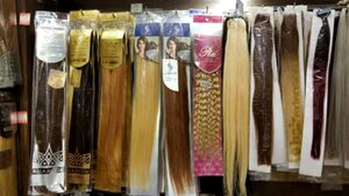 این موها را با دلار می‌خرند؛ مردها مشتری خرید موی زنان