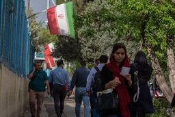 نیویورک‌تایمز::ایران اورانیوم را غنی کرده، سانتریفیوژ دارد و هیچ بازرسی وجود ندارد