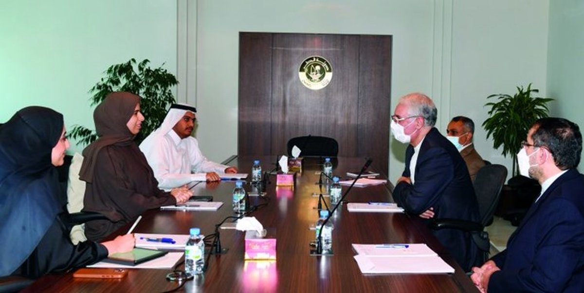 رایزنی دستیار وزیر خارجه قطر و سفیر ایران درباره روابط تهران-دوحه