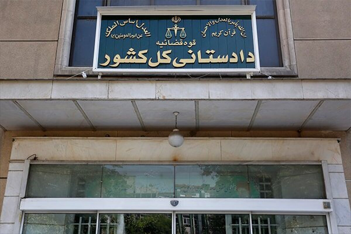 دادستانی کل کشور ذخایر انبارهایی که ارز ترجیحی گرفته‌اند را مطالبه کرد
