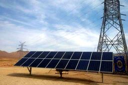 احداث دو نیروگاه خورشیدی 20 کیلو واتی در قم