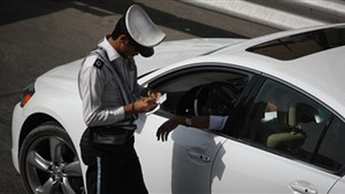 توقیف میتسوبیشی در تهران با بیش از ۴۳۷ میلیون ریال جریمه