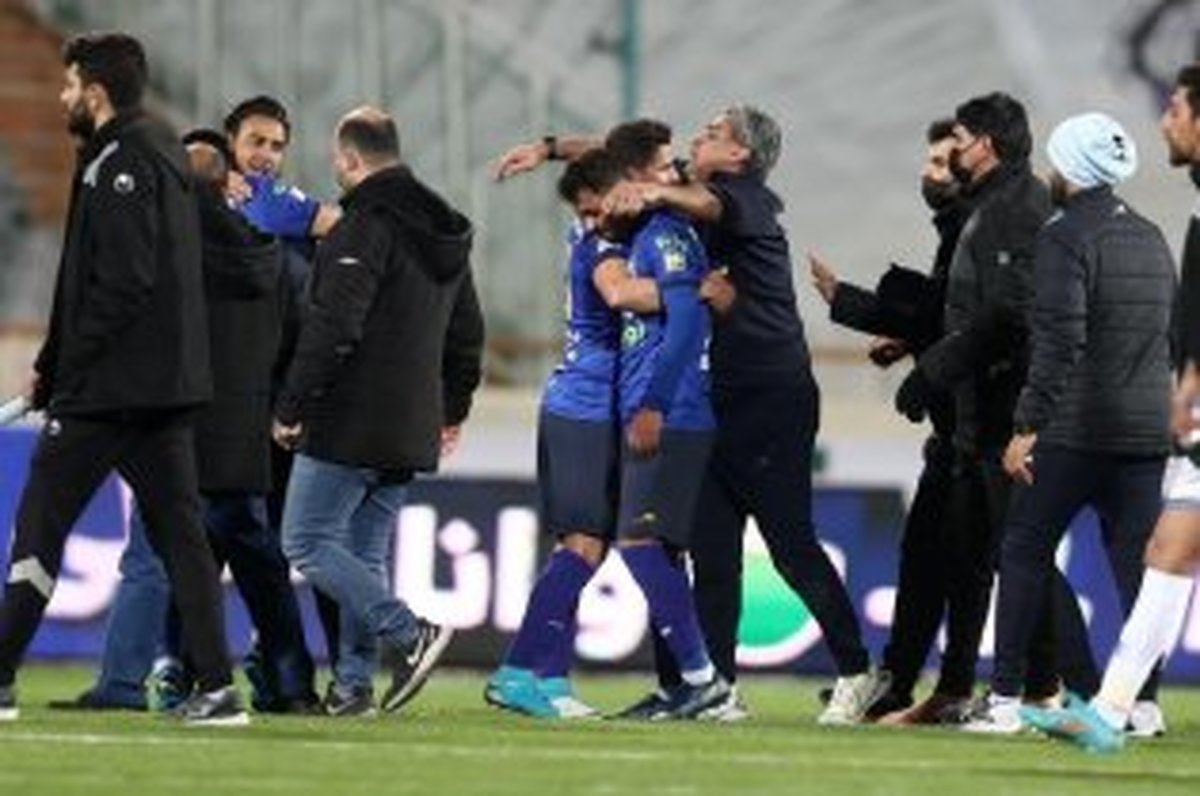 پایان کار نوشادی با آبی ها بدن ساز استقلال نیز از این تیم جدا شد