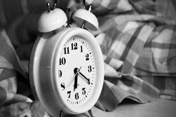 هشدار محققان: بلایی که تماشای تلویزیون بر سر مرد ها می آورد