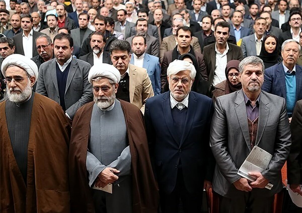 فرار رو به جلو به سبک اصلاح‌طلبان