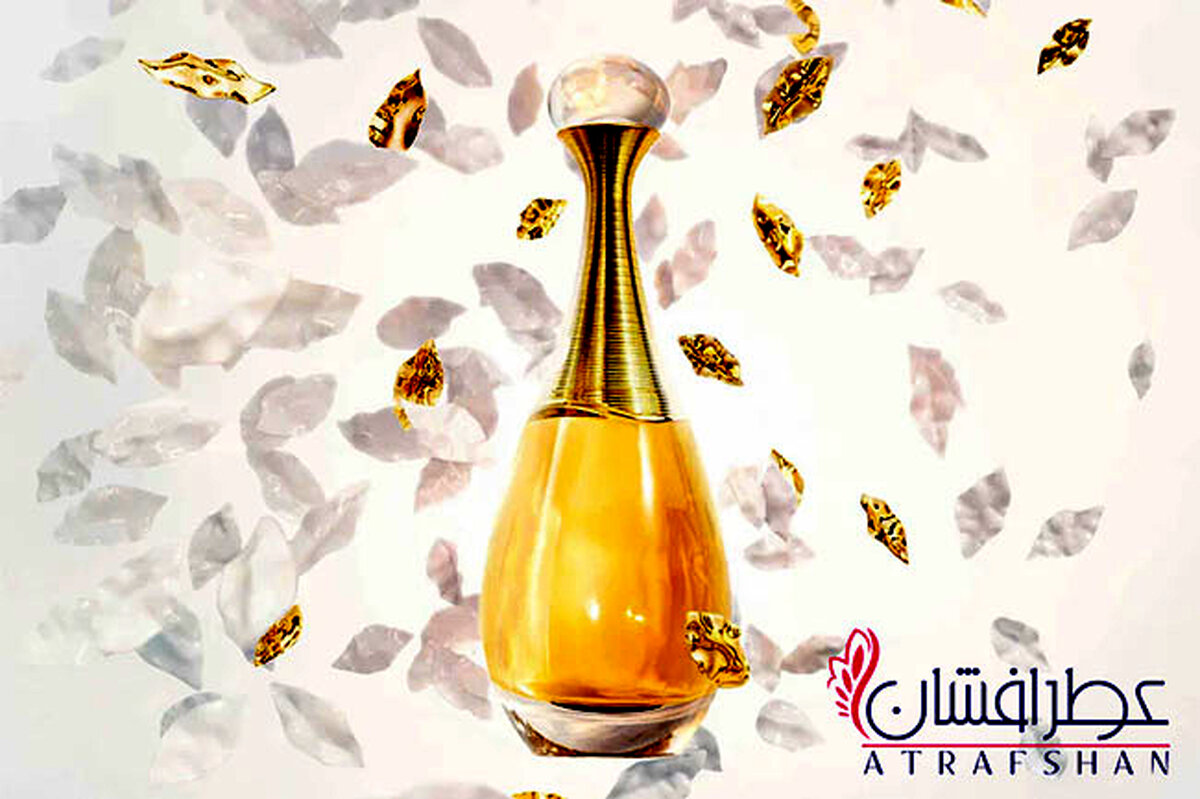 انتخاب هوشمندانه عطر زنانه برای امضای شخصی شما
