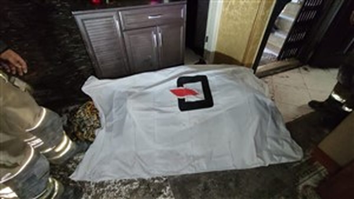 زنده زنده سوختن جوان ۳۵ ساله در آتش سوزی ساختمان مسکونی