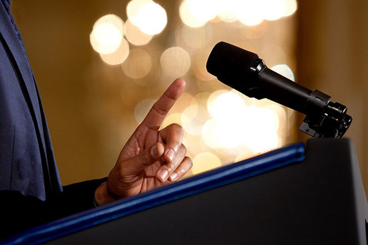 چرا بازیگران در تلویزیون جایگزین مجریان شدهاند؟