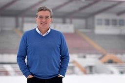 برانکو: یکی بگوید ذوب‌آهن چقدر شانس گل‌زنی داشت/ چهار سال پیش اسپانیا و ایتالیا شرم‌آور حذف شدند