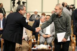 عراقچی ، پرونده هسته ای را تحویل لاریجانی داد