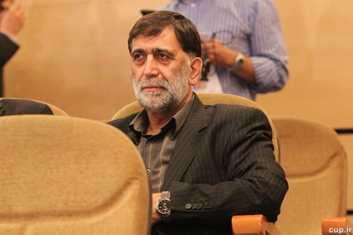 آجورلو: تنها ماندیم اما تسلیم نشدیم، چرا تراکتورسازی را با همه این مشکلات تنها گذاشتند؟!/ همزمان هزینه ۲ تیم را پرداخت کردیم