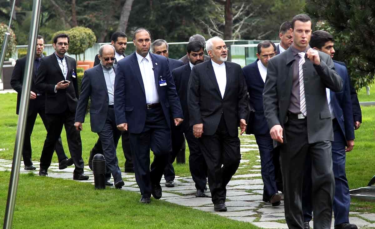 خبر اختصاصی مثلث آنلاین : چک کردن زمانبندی ها دلیل سفر ظریف به تهران