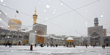 حرم امام رضا (ع) زیر برف