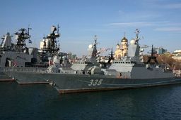 ناوچه‌های روسی وارد آبهای آسیا-اقیانوسیه شدند | ماجرا چیست؟