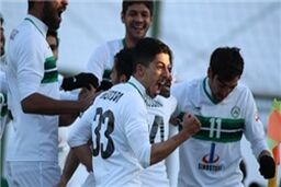 لوکوموتیو در فولادشهر ذوب شد/ نخستین 3 امتیازی آسیا برای تیم قلعه نویی