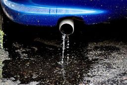 خارج شدن آب از اگزوز چه مشکلاتی را در خودرو ایجاد می کند؟