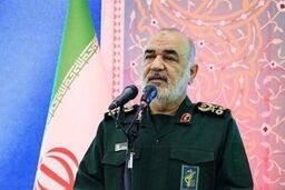 سلامی:با وعده صادق 3 اجازه نمی‌دهیم اشتهای مردم برای اقتدارطلبی کور شود