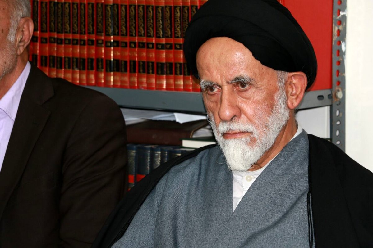 ناصر قوامی: اصلاحطلبان علم غیب نداشتند که عارف چهار سال دهانش را میدوزد
