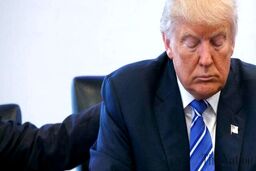 واشنگتن پست: ترامپ بی‌کفایت و دمدمی مزاج است، خدا کمک‌مان کند‍