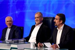 کناره‌گیری ظریف به رئیس جمهور تحمیل شد