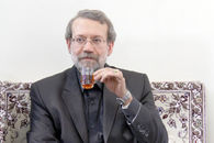 پشت پرده چه خبر است ؛ آیا باید منتظر توقف برجام باشیم؟ / علی لاریجانی تهدید کرده ؛ جان کری از آغاز زودتر برجام سخن گفته