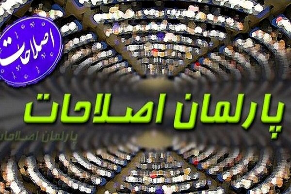 قوچانی: استعفای موسوی لاری هشدار به عارف است