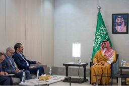 کار قاسمیان به وزیر کشور عربستان کشید!