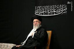 تصاویر حضور رهبر انقلاب در حسینیه امام خمینی(ره) 