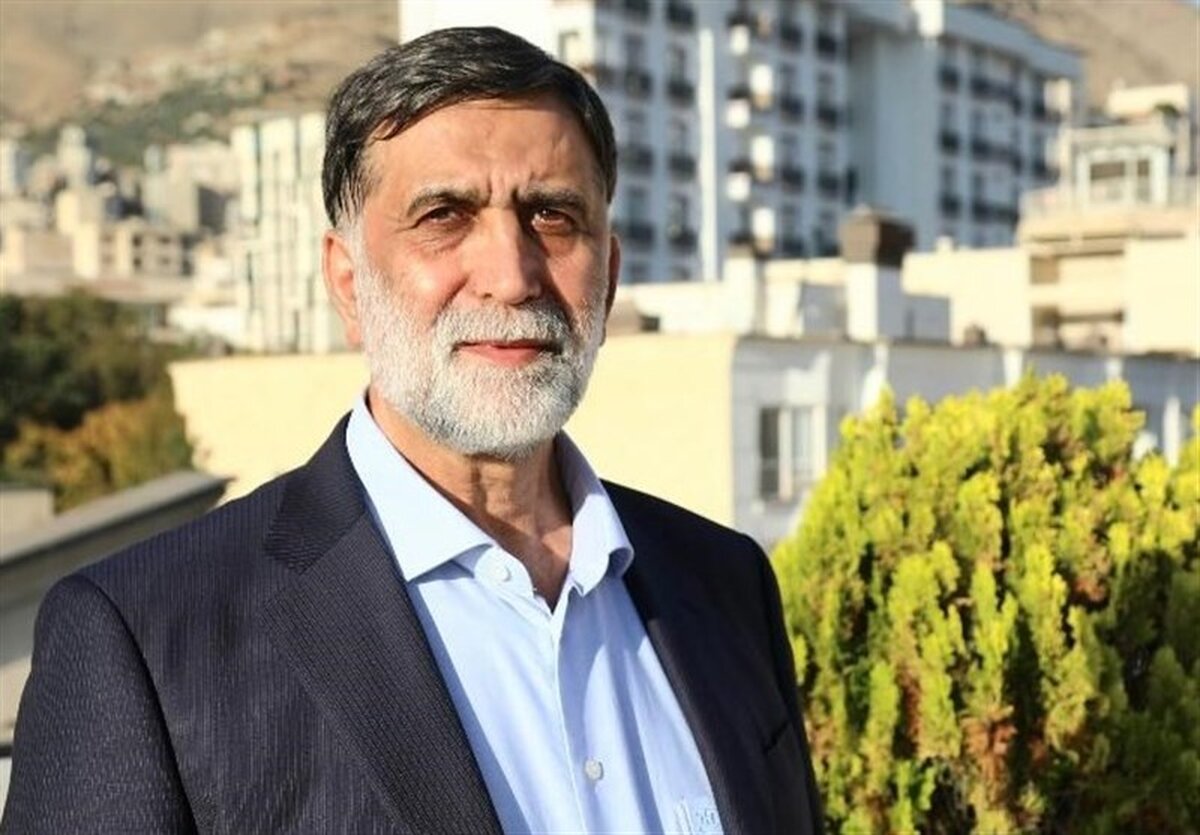 آجورلو جویای وضعیت عارف غلامی شد