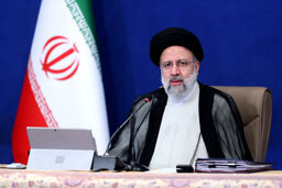 دستور رئیس‌جمهور برای پرداخت مطالبات معوقه معلمان؛ مدارس اول مهر بازگشایی می‌شود