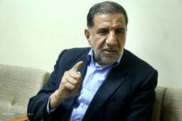 کوثری: دشمنان چنان ضربه‌ای از انقلاب و نظام خورده‌اند که گیج شده‌اند