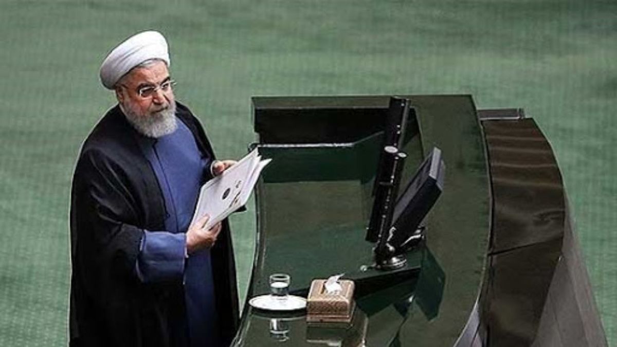 انتقاد از عدم حضور رئیس جمهور برای ارائه لایحه بودجه