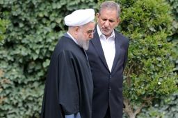 تخلف روحانی و جهانگیری با ارز دولتی؛ قوه قضائیه رسیدگی کند