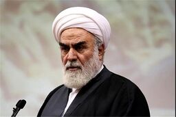 رئیس دفتر مقام معظم رهبری: برخی ککشان هم نمی‌گزد که مردم در مضیقه اقتصادی هستند