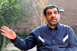 ضرغامی:باید زیر میز اقتصاد فیلترینگ زد