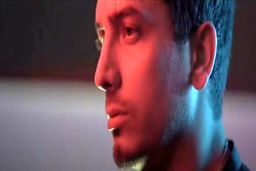 خواننده شدن پسر معاون احمدی نژاد + عکس