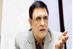ناصر ایمانی: ظریف رندانه کنار کشید تا مسئولیت ضعف شورای راهبری را نپذیرد