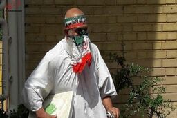 ⁩داوطلب کفن‌ پوش برای نجات کشور آمد