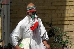 ⁩داوطلب کفن‌ پوش برای نجات کشور آمد