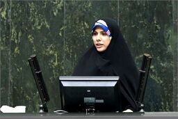 نماینده مجلس: بیم قطع معاملات بانکی ایران با جهان می‌رود