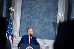 سقوط بزرگترین رستوران زنجیره‌ای جهان با فرمان ترامپ