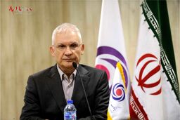 رونمایی اپلیکیشن نئوبانک هوشمند فردا، از سوی بانک ایران زمین