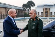 در غیاب فرماندهان شهید چه کسی فرمانده جنگ بود؟