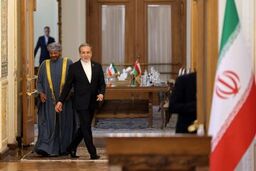 حل بحران غیرضروری بین ایران و آمریکا با کنشگری عمان
