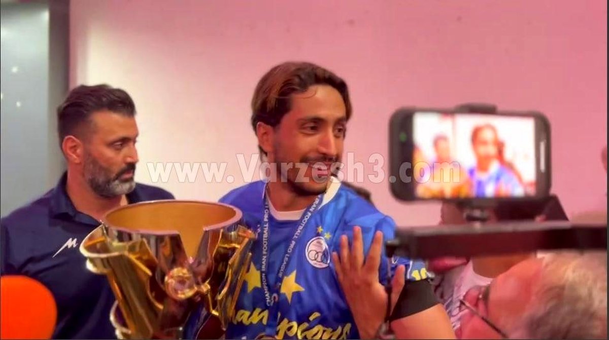 سیاوش با جام رفت، با دکترا برمیگردد!