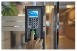 سیستم کنترل تردد با اثر انگشت چگونه کار میکند؟