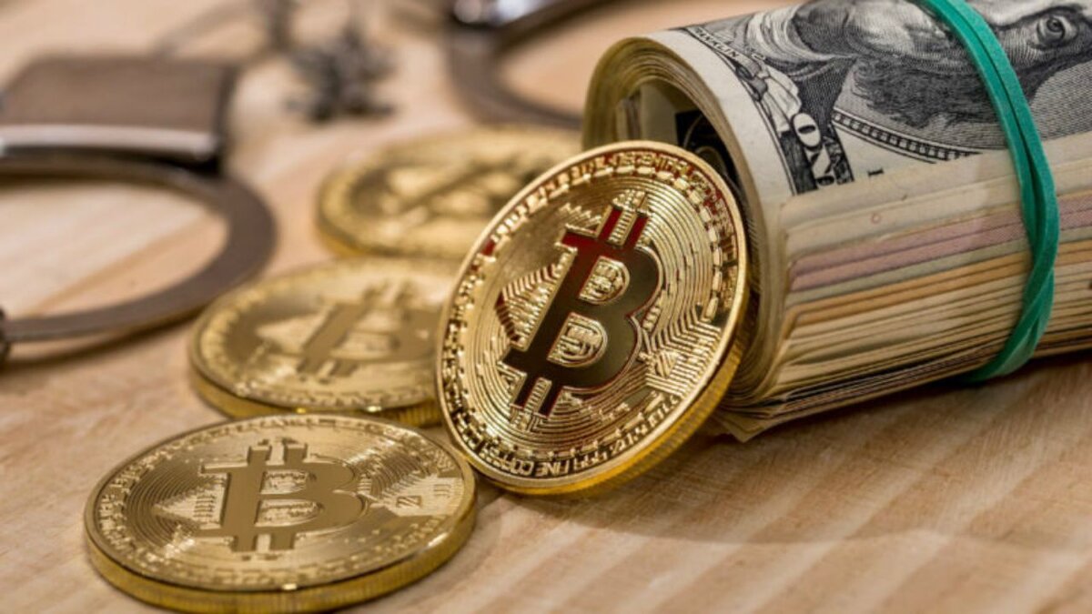 بیت کوین چه طور قانونمند شد؟