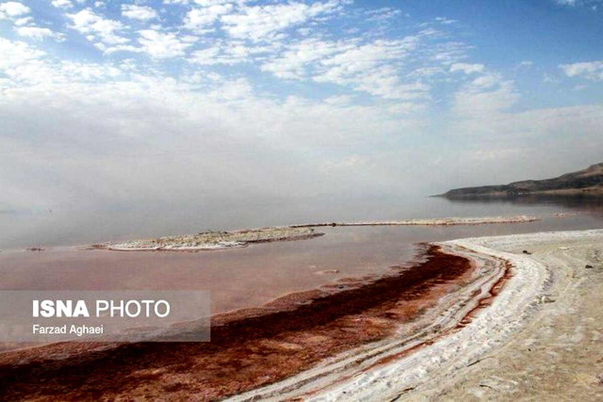 کاهش 26 سانتی‌متری سطح تراز دریاچه ارومیه نسبت به سال گذشته