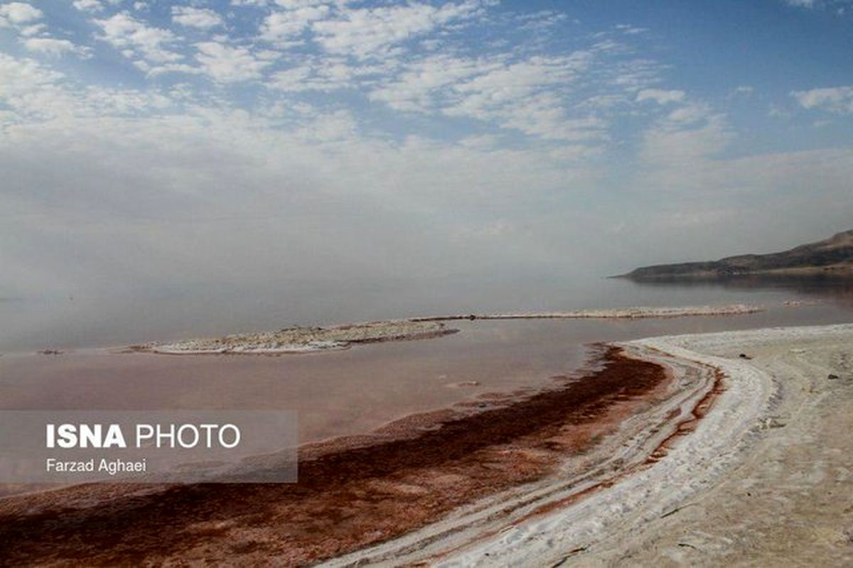 کاهش 26 سانتی‌متری سطح تراز دریاچه ارومیه نسبت به سال گذشته