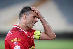 رسمی؛ آغاز دوران مربیگری   سید جلال حسینی